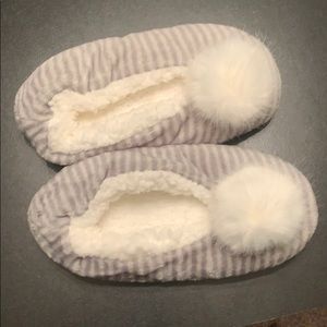 Bed room slippers
